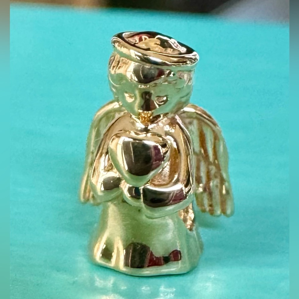 ❗️NEW❗️Authentic Pandora 14k Gold “ANGEL OF LOVE”CHARM RETIRED 759143C00